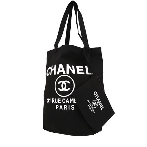 shopper chanel in tela|authentic Chanel shopping bag.